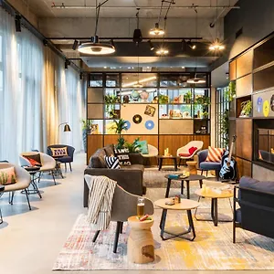 3* Hotel Moxy Berlin Airport
